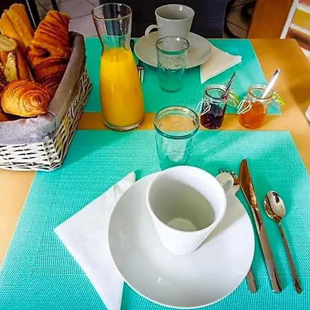 Le Verger Du Mesnil Bed & Breakfast 3*